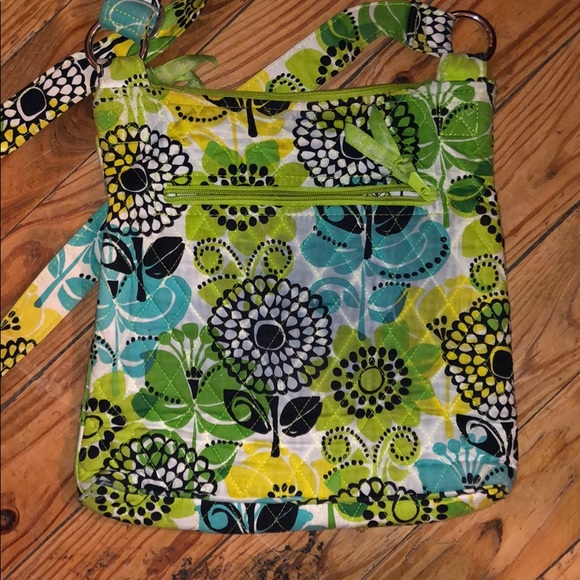Vera Bradley Crossbody Hipster ✨ - Picture 2 of 3